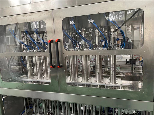 Detail Mesin Pengisian Piston Otomatis